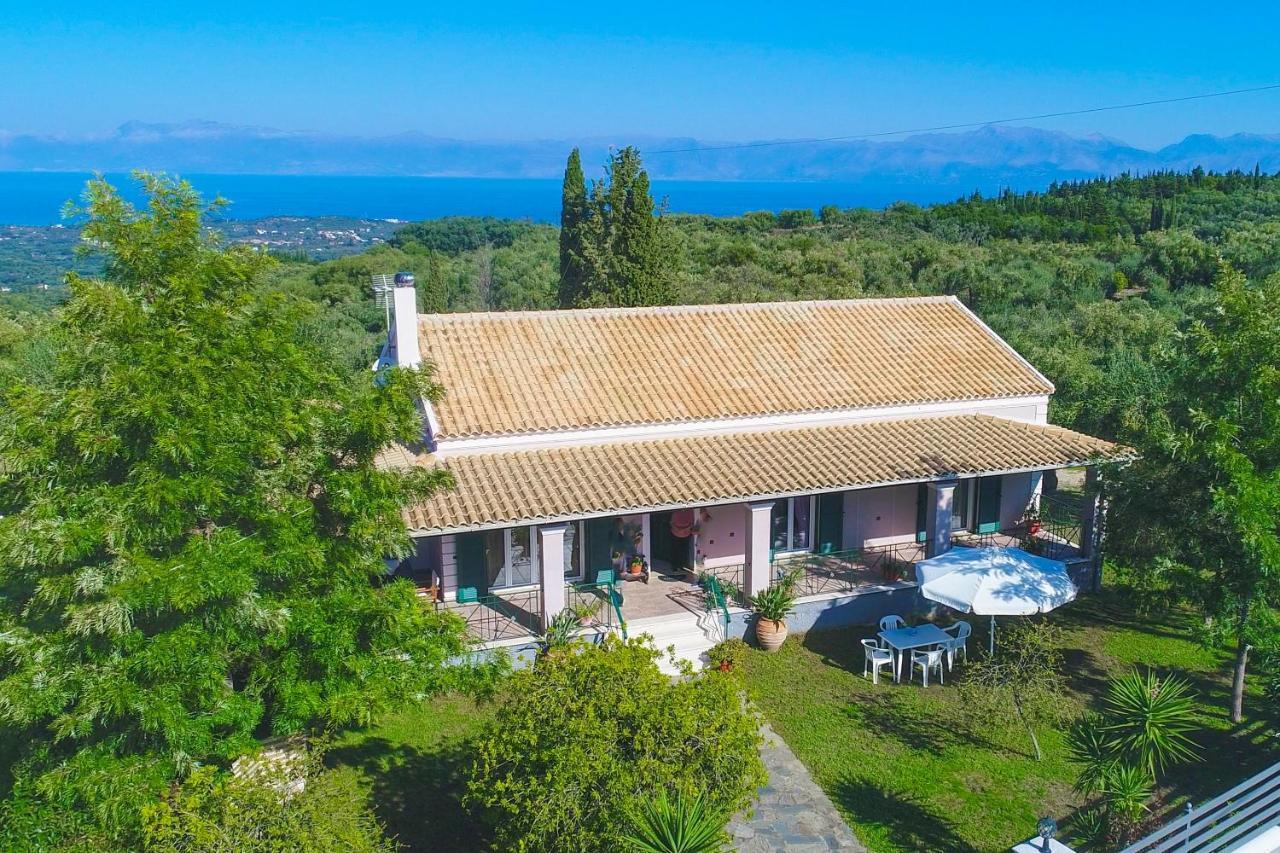 Villa Chrisdina Nymfai Exterior photo