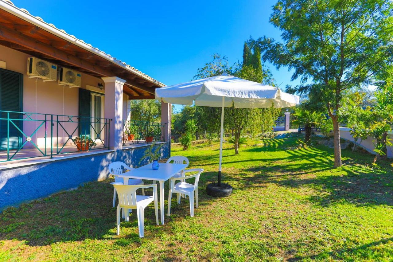 Villa Chrisdina Nymfai Exterior photo
